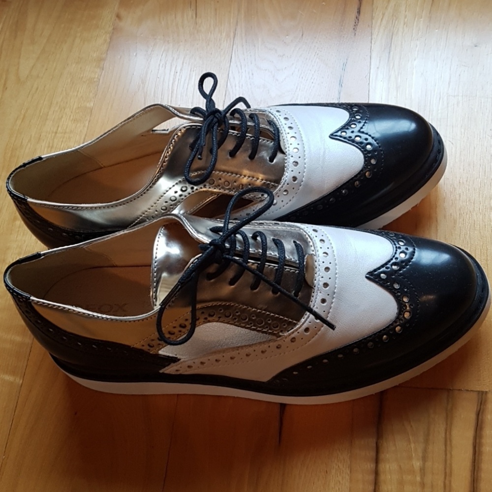 Geox Oxford shoes